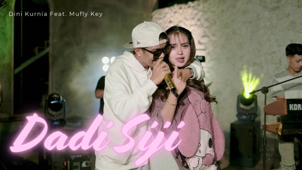 Dadi Siji - Dini Kurnia Feat. Mufly Key